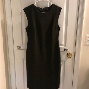 NWOT Banana Republic midi shift dress.